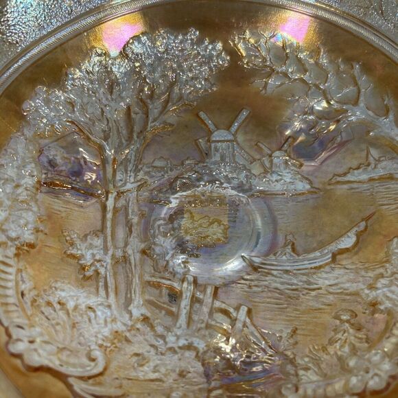 Imperial Art Glass Marigold Carnival‎ 8" Round Bowl with Dutch Windmill Scene - Picture 5 of 14
